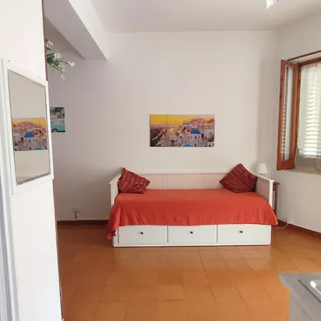 Apartment House *
